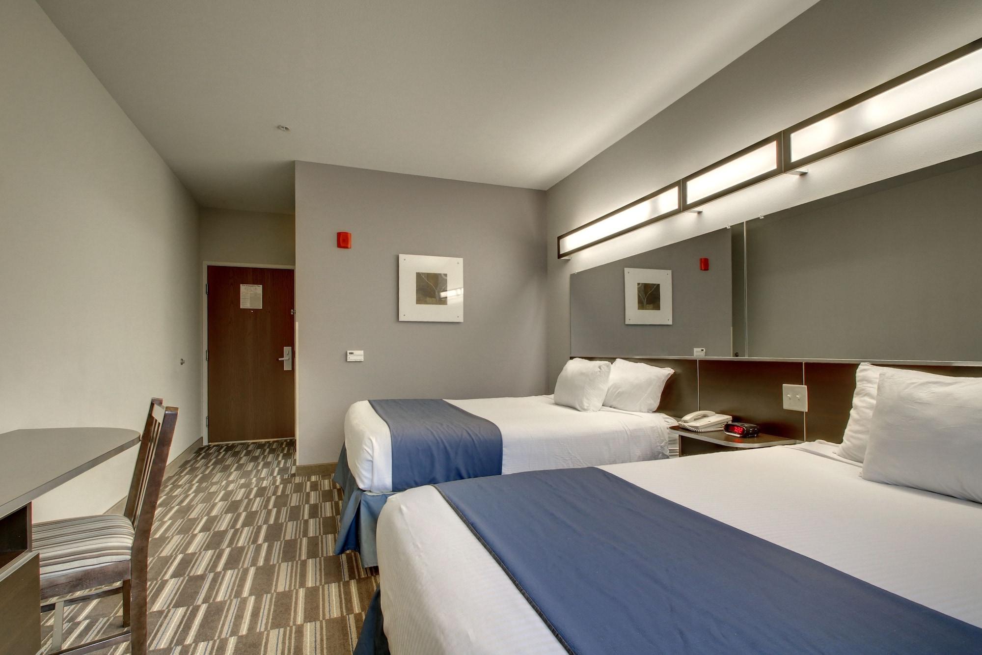 Microtel Inn & Suites By Wyndham Tuscaloosa Eksteriør bilde