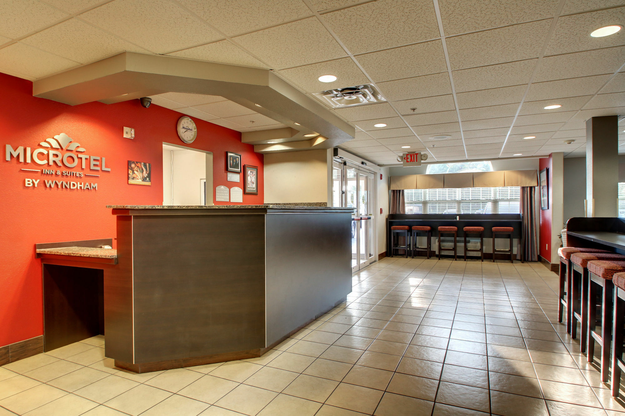 Microtel Inn & Suites By Wyndham Tuscaloosa Eksteriør bilde